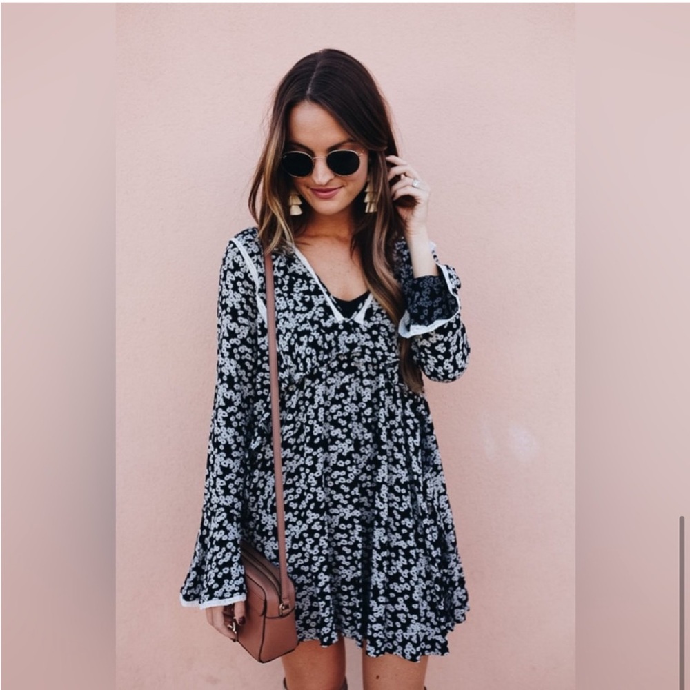 🌻 FREE PEOPLE Bloggers Fav “Like You Best” Floral Mini Long Sleeve Dress XS - Picture 8 of 16